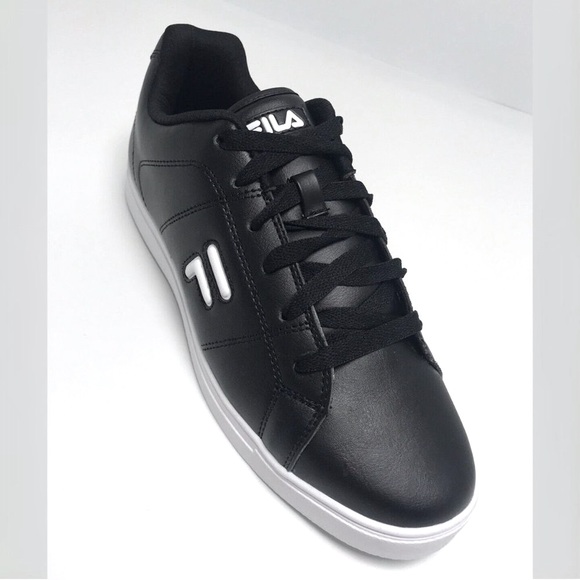 Men's Fila Charleston Black | White Low Top Sneakers NWT - Picture 2 of 5